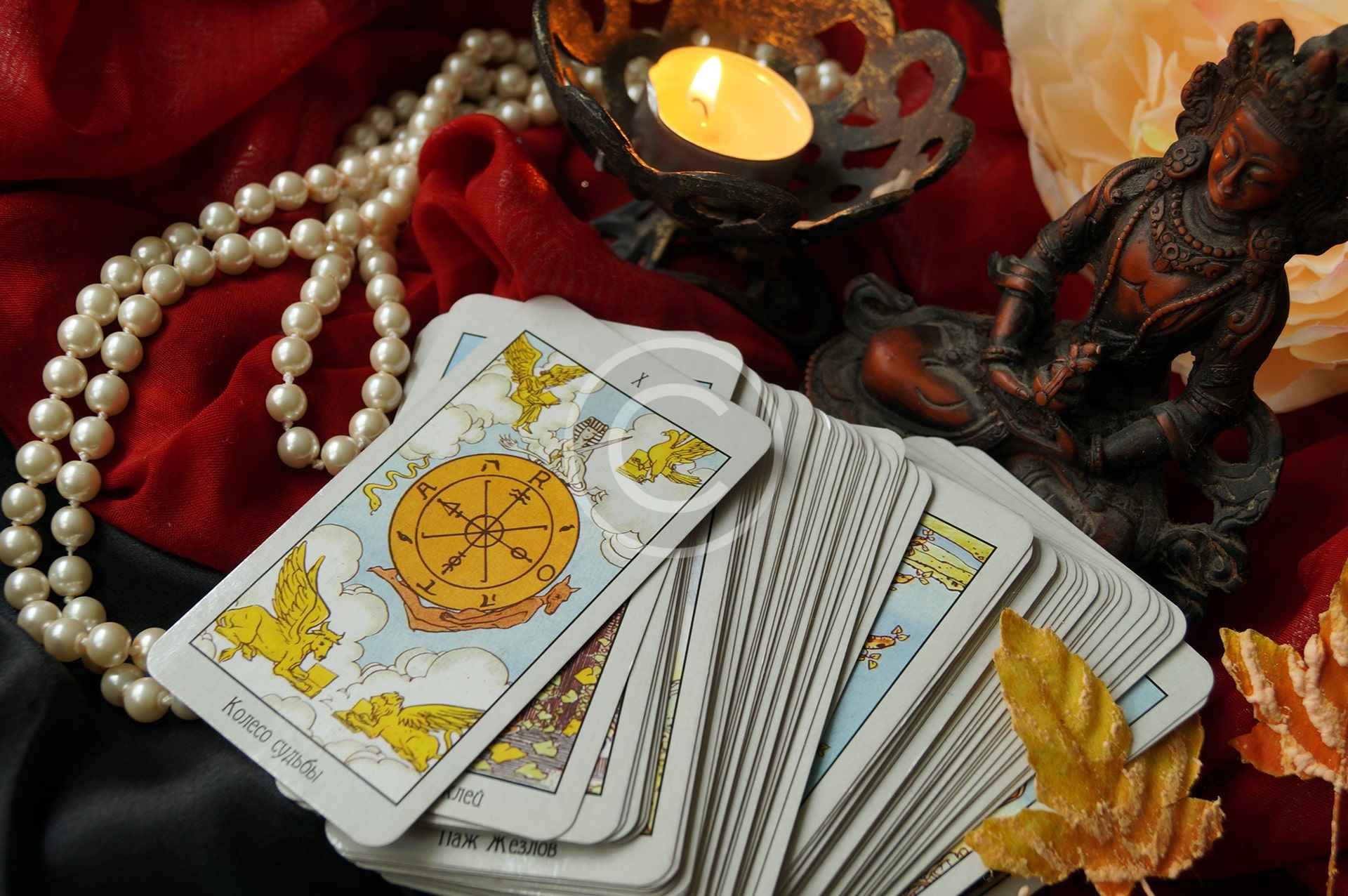 Using Tarot for Successful Decisions